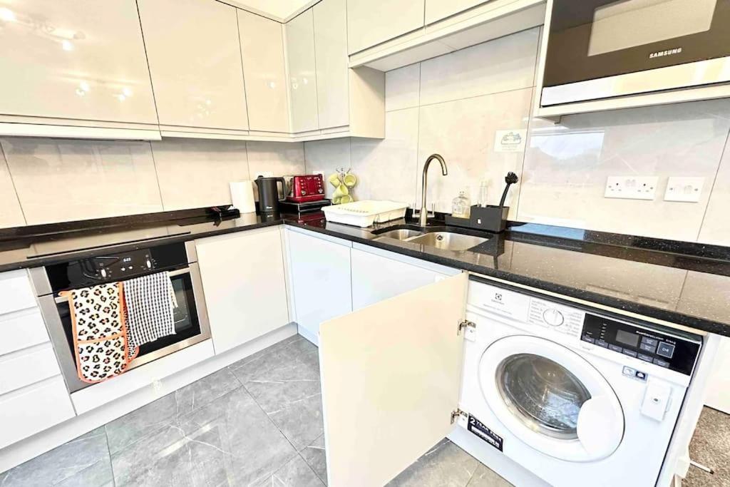 Paradigm House, Delightful 2-Bedroom Flat 4, 牛津 外观 照片