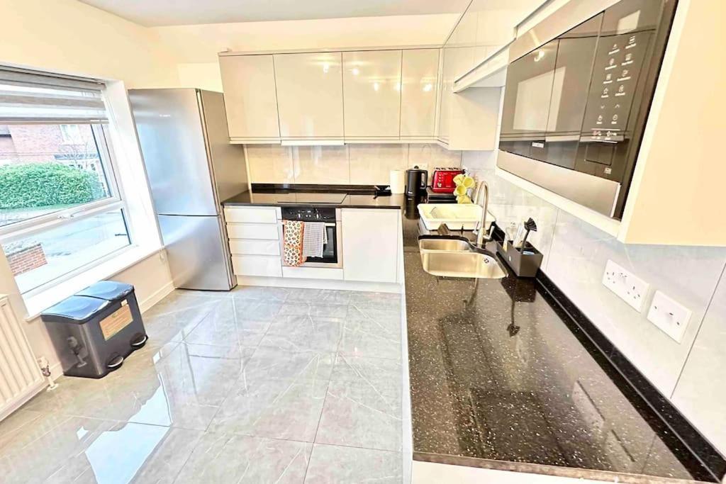 Paradigm House, Delightful 2-Bedroom Flat 4, 牛津 外观 照片